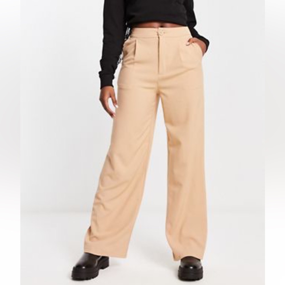 Stradivarius wide leg dad pants in beige